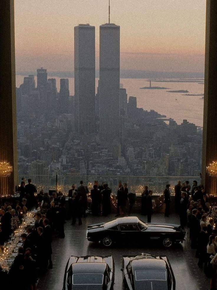 Luxury content marketing excellence - Grand cityscape view